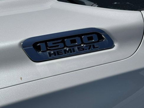 Used 2020 RAM 1500 Laramie AWD/4WD image 10