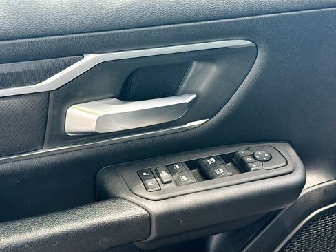 Used 2025 RAM 1500 Big Horn AWD/4WD image 18