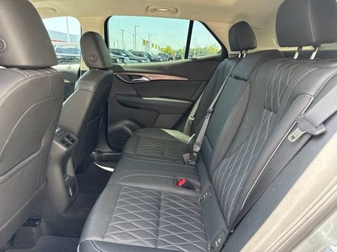 Used 2023 Buick Envision Avenir AWD/4WD image 9