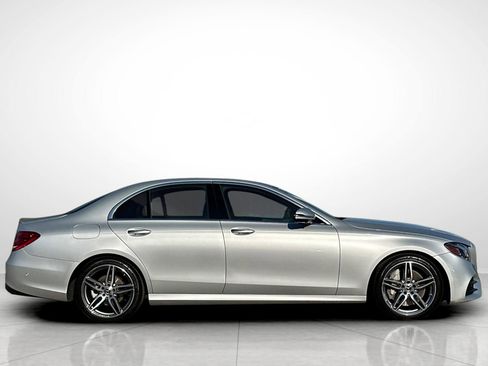 Used 2019 Mercedes-Benz E 300 image 23