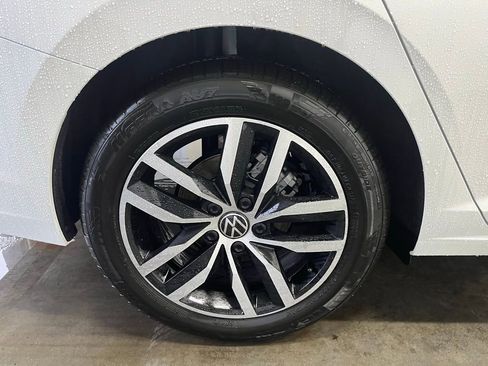 New 2026 Volkswagen Jetta SE image 29