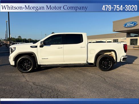 Used 2024 GMC Sierra 1500 Elevation AWD/4WD image 8