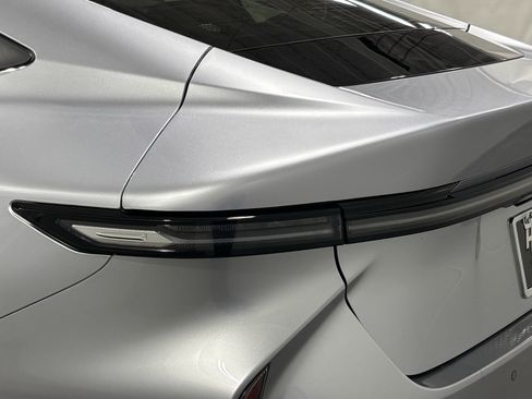 New 2026 Lexus ES 500e AWD/4WD image 11