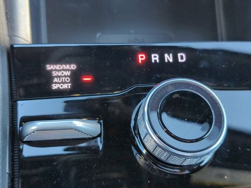 New 2025 Jeep Grand Cherokee Limited w/ Luxury Tech Group II image 22