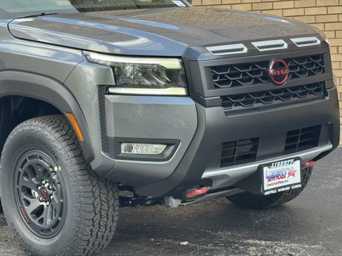 New 2026 Nissan Frontier PRO-4X w/ Tow Package AWD/4WD image 3