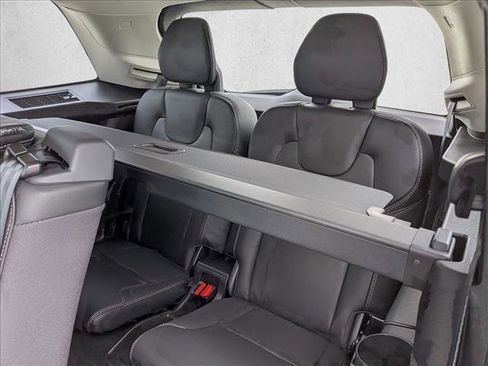 New 2026 Volvo XC90 T8 Ultra w/ Protection Package AWD/4WD image 18