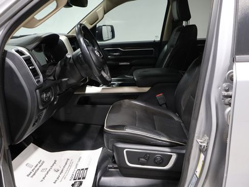 Used 2020 RAM 1500 Laramie image 12