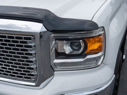 Used 2015 GMC Sierra 1500 SLT w/ SLT Preferred Package AWD/4WD image 9