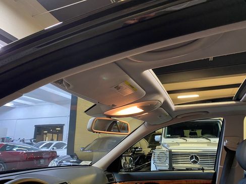 Used 2008 Mercedes-Benz E 350 Sedan image 34