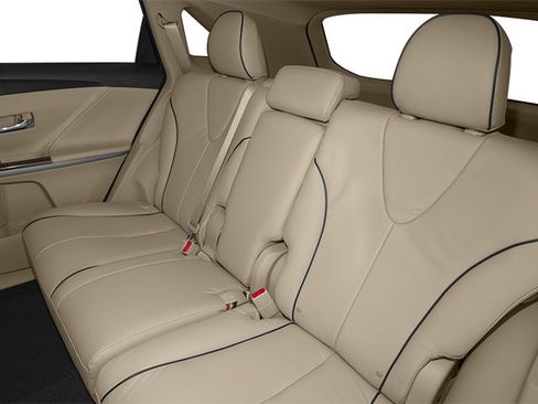 Used 2013 Toyota Venza LE w/ LE Convenience Pkg FWD image 14