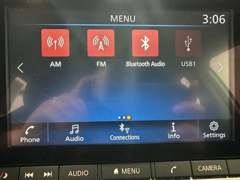 Used 2025 Nissan Sentra SV w/ All-Weather Package FWD image 28