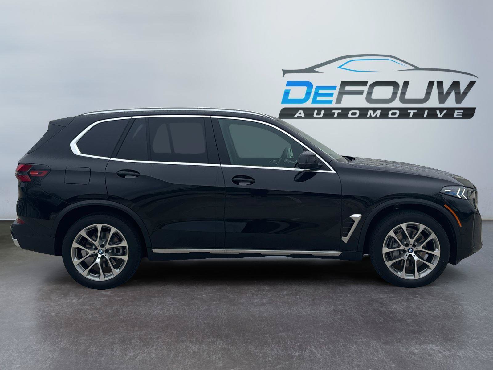 Used 2026 BMW X5 xDrive40i AWD/4WD image 2