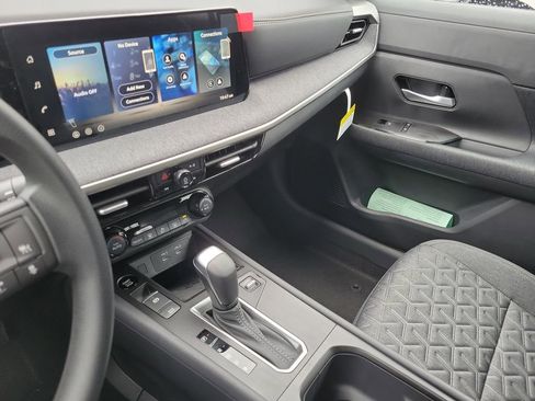 New 2026 Nissan Kicks SV image 29