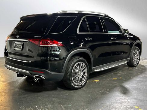 Used 2021 Mercedes-Benz GLE 350 4MATIC image 3