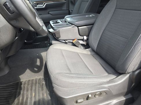 Used 2023 Chevrolet Silverado 1500 LT AWD/4WD image 21