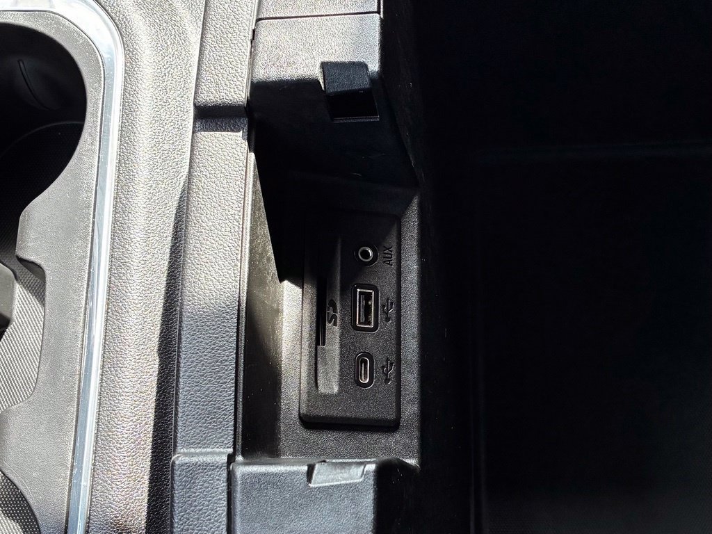 Used 2019 Chevrolet Silverado 1500 RST w/ All-Star Edition AWD/4WD image 23