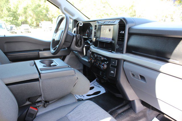 Used 2024 Ford F350 XLT w/ FX4 Off-Road Package AWD/4WD image 17
