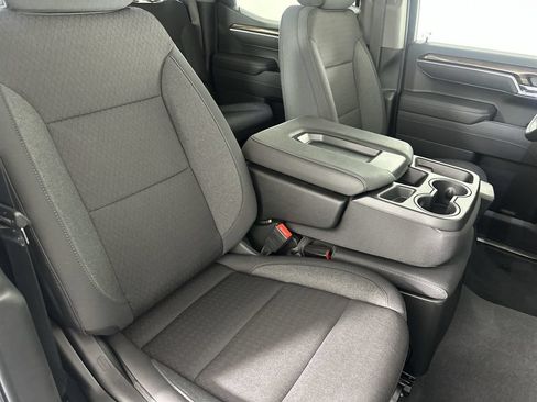 Used 2026 Chevrolet Silverado 1500 LT AWD/4WD image 28