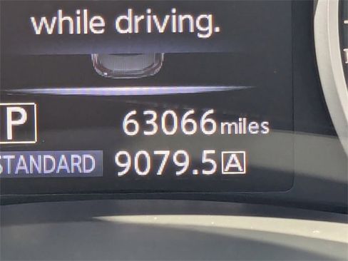 Used 2022 INFINITI Q50 Sensory image 28