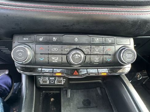 Used 2024 Dodge Durango R/T AWD/4WD image 40