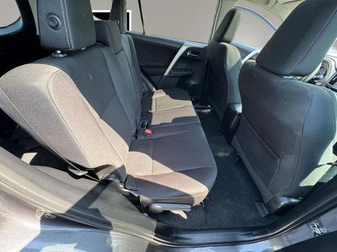 Used 2014 Toyota RAV4 XLE AWD/4WD image 16
