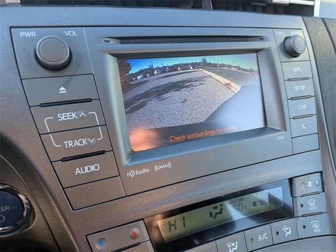 Used 2013 Toyota Prius Plug-In Hybrid image 20