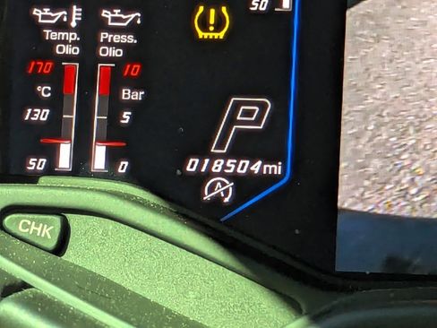 Used 2020 Lamborghini Huracan EVO image 33