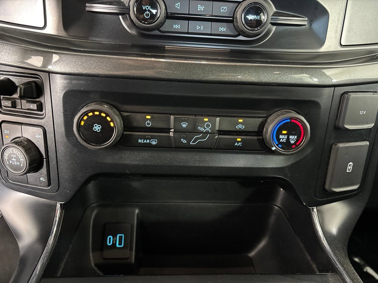 Used 2023 Ford F150 XL w/ STX Appearance Package AWD/4WD image 16