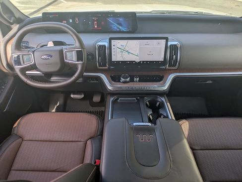 New 2026 Ford Expedition Max King Ranch image 19