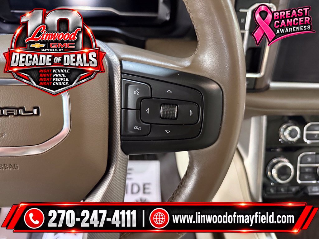 Used 2023 GMC Yukon Denali AWD/4WD image 16