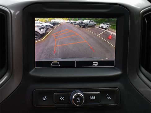 Used 2023 Chevrolet Silverado 1500 Custom AWD/4WD image 15