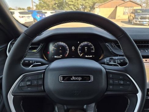 New 2026 Jeep Grand Cherokee Altitude AWD/4WD image 15