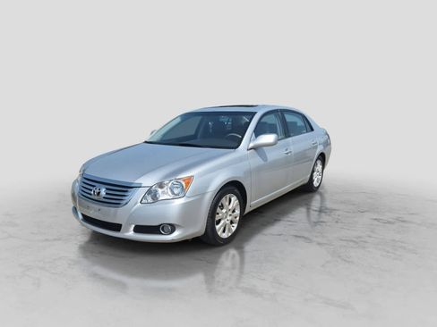 Used 2008 Toyota Avalon XLS FWD image 4