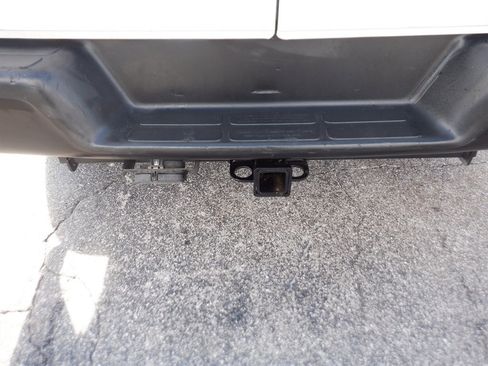 Used 2021 Chevrolet Express 2500 image 5