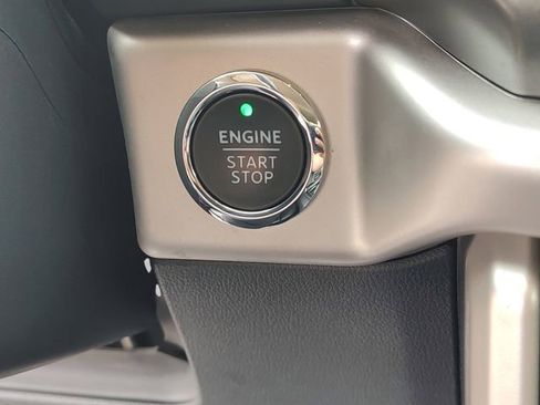 Used 2024 Ford Expedition Max XLT RWD image 34