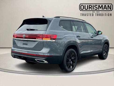 New 2026 Volkswagen Atlas SE image 3