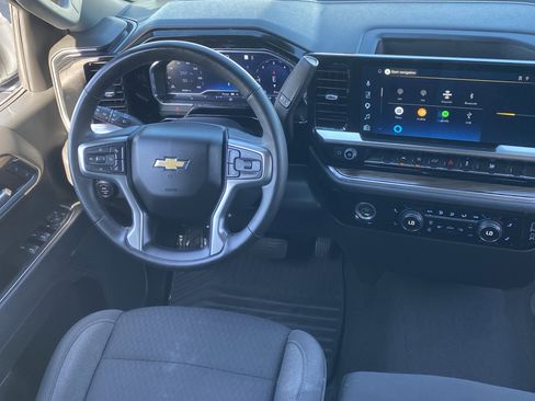Used 2023 Chevrolet Silverado 1500 LT RWD image 12