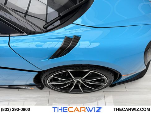 Used 2019 McLaren 600LT image 40