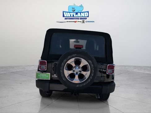 Certified 2016 Jeep Wrangler Sahara w/ Mopar Chrome Edition Group image 4