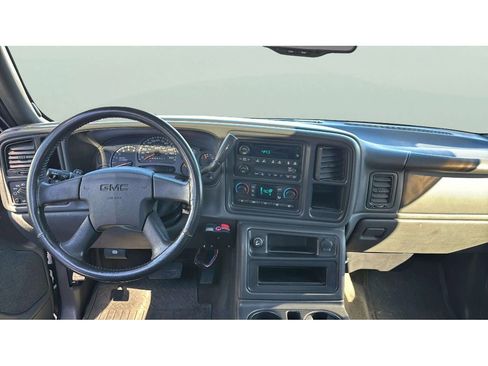 Used 2006 GMC Sierra 1500 SLE w/ Light Duty Power Package image 14