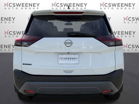 Used 2023 Nissan Rogue S image 4