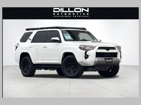 Used 2021 Toyota 4Runner TRD Off-Road Premium AWD/4WD image 1
