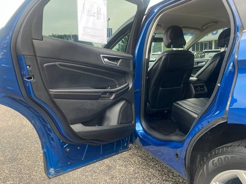 Used 2018 Ford Edge Titanium AWD/4WD image 26