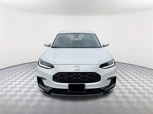 New 2026 Honda HR-V LX image 8