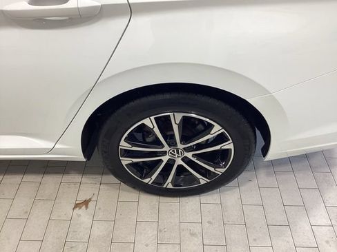 Used 2023 Volkswagen Jetta Sport FWD image 20