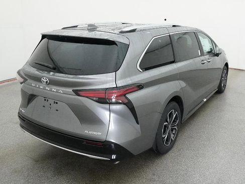 New 2026 Toyota Sienna Platinum image 41