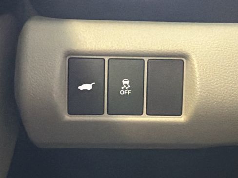Used 2025 Honda Pilot EX-L image 43