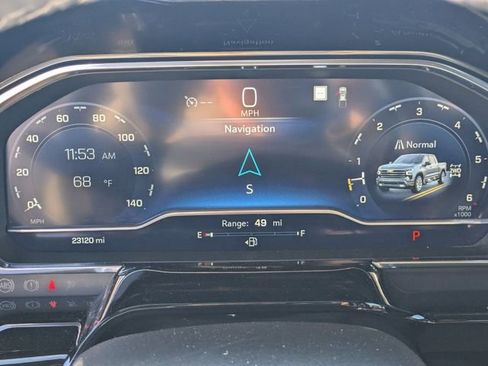 Used 2022 Chevrolet Silverado 1500 High Country w/ High Country Premium Package image 19