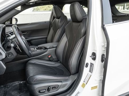 Used 2021 Lexus UX 200 F Sport w/ F Sport Luxury Package image 12