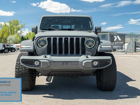 Used 2023 Jeep Gladiator Overland image 4
